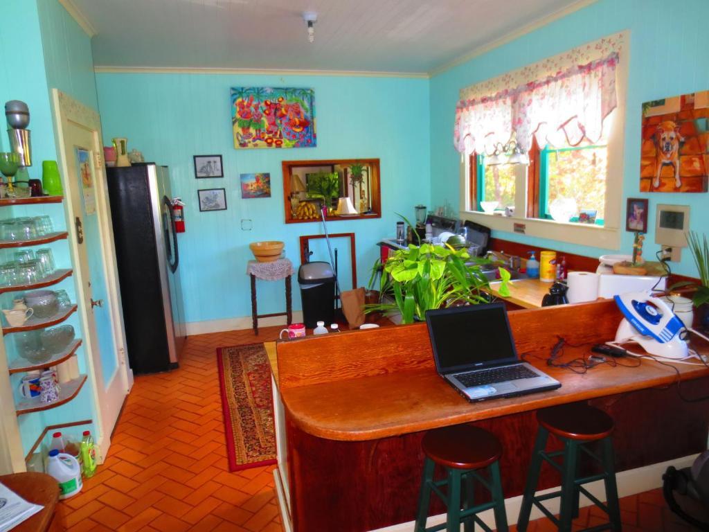 Maureen'S Bed And Breakfast ฮิโล ภายนอก รูปภาพ